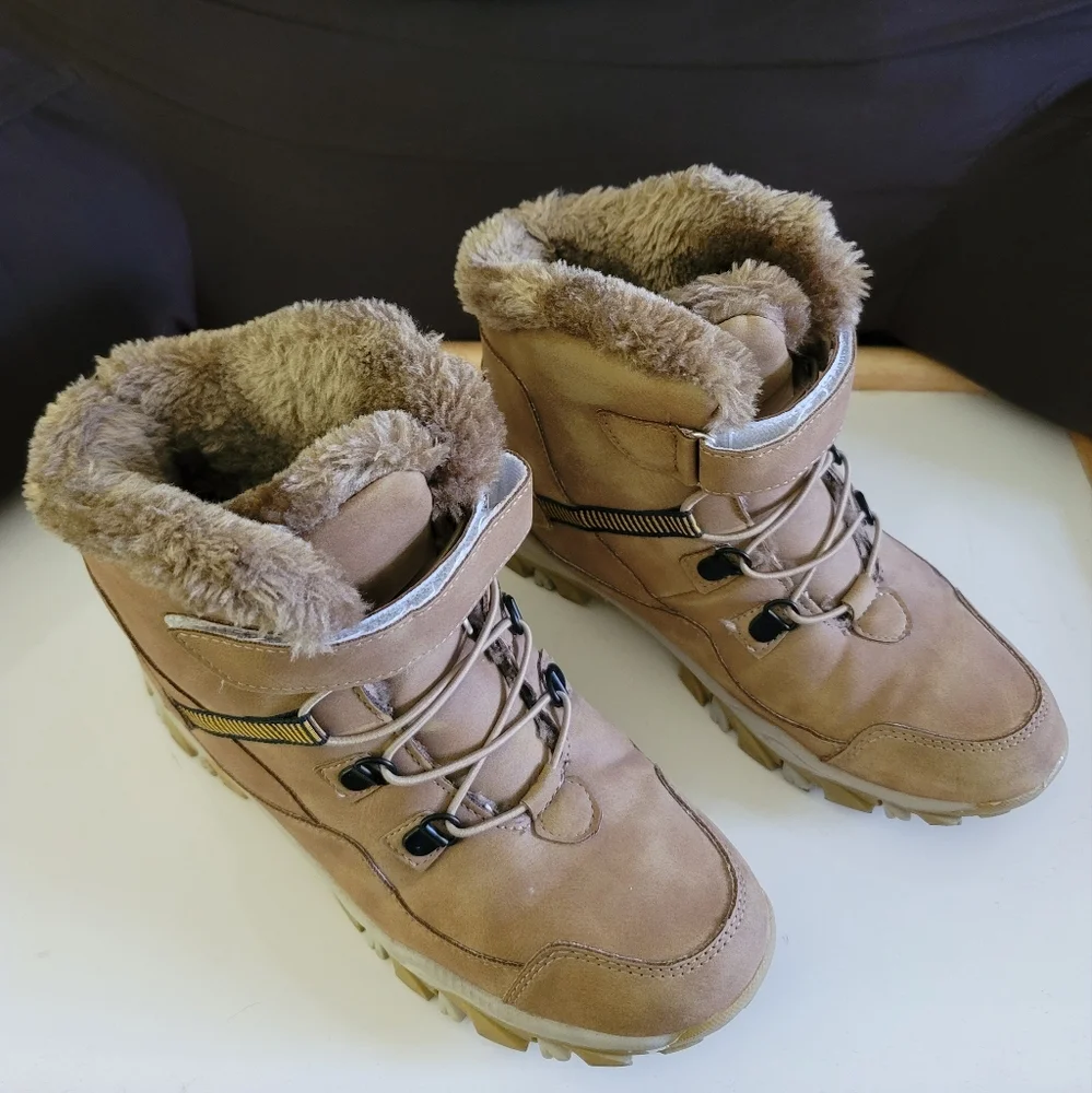 Hobibear Kids Winter Plush Fur Boots Size 38